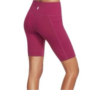 Skechers High Waisted Fuchsia Biker Shorts with Pockets Size XL Stretch